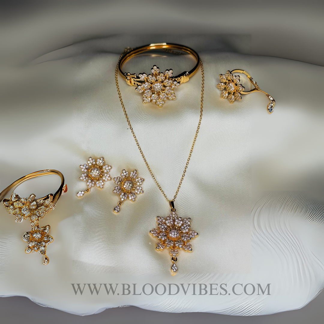 Royal Bloom 💎 Golden Jewelry Set 4 in 1 women